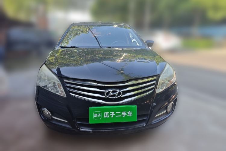 Used Hyundai Celesta 2011 1.6L Manual Comfort Edition Front
