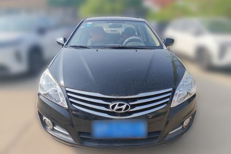 Used Hyundai Celesta 2011 1.6L Manual Comfort Edition Front