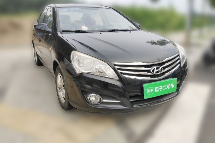 Used Hyundai Celesta 2011 1.6L Automatic Comfort Edition Front Right 45 Deg