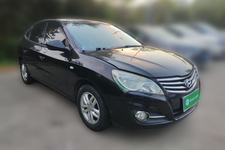 Used Hyundai Celesta 2011 1.6L Automatic Comfort Edition Front Right 45 Deg
