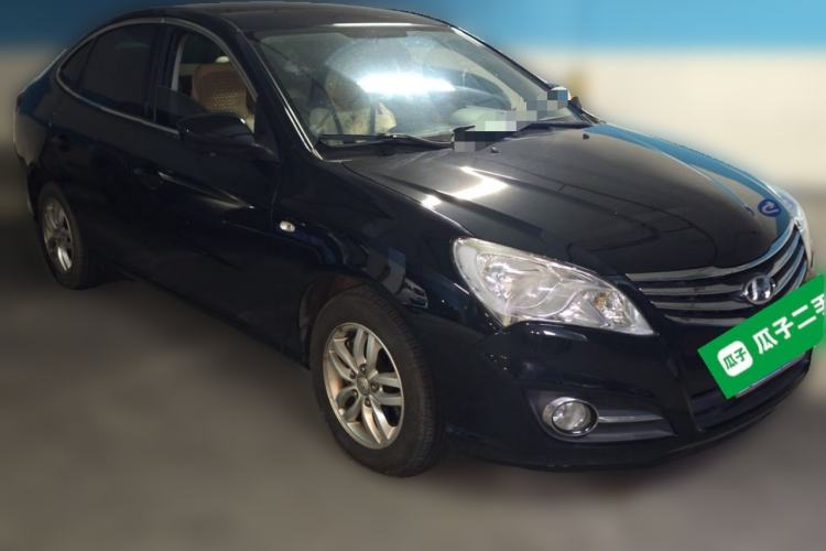 Used Hyundai Celesta 2011 1.6L Automatic Comfort Edition Front Right 45 Deg
