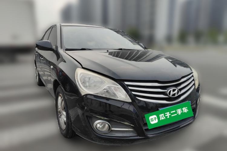 Used Hyundai Celesta 2011 1.6L Automatic Comfort Edition Front Right 45 Deg