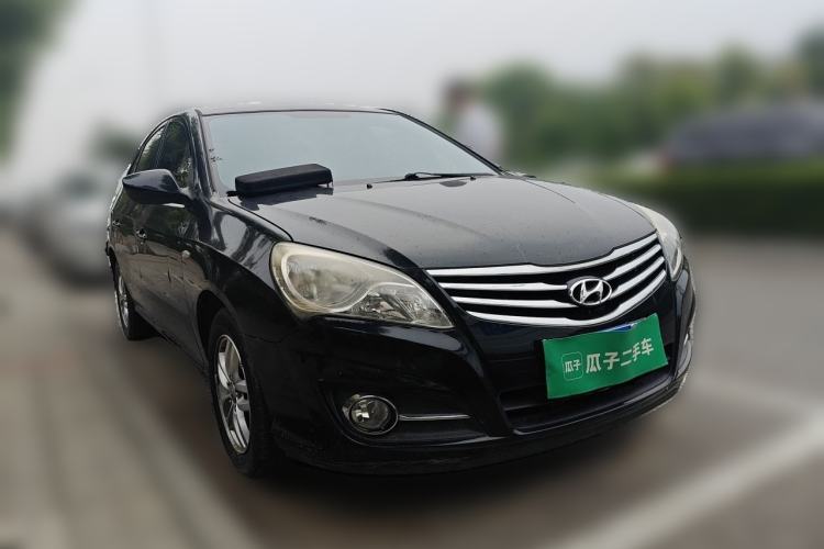 Used Hyundai Celesta 2011 1.6L Automatic Comfort Edition Front Right 45 Deg
