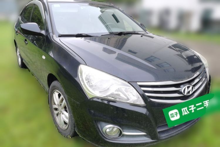 Used Hyundai Celesta 2011 1.6L Automatic Comfort Edition Front Right 45 Deg