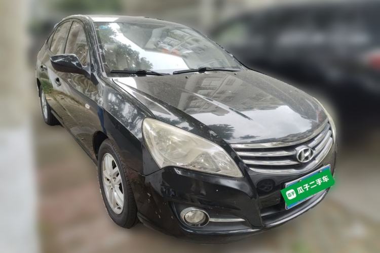Used Hyundai Celesta 2011 1.6L Automatic Comfort Edition Front Right 45 Deg