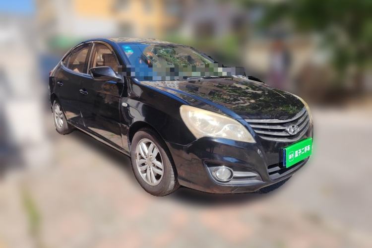 Used Hyundai Celesta 2011 1.6L Automatic Comfort Edition Front Right 45 Deg