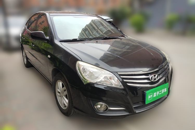 Used Hyundai Celesta 2011 1.6L Manual Comfort Edition Front Right 45 Deg