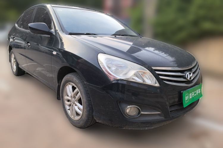 Used Hyundai Celesta 2011 1.6L Manual Comfort Edition Front Right 45 Deg