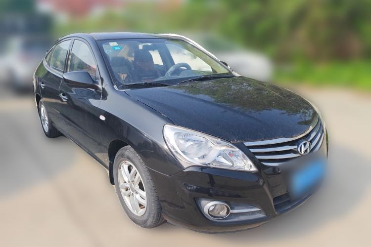 Used Hyundai Celesta 2011 1.6L Manual Comfort Edition Front Right 45 Deg