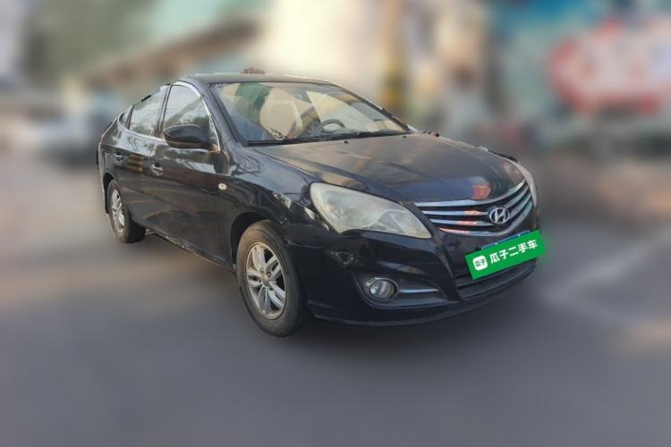 Used Hyundai Celesta 2011 1.6L Manual Comfort Edition Front Right 45 Deg