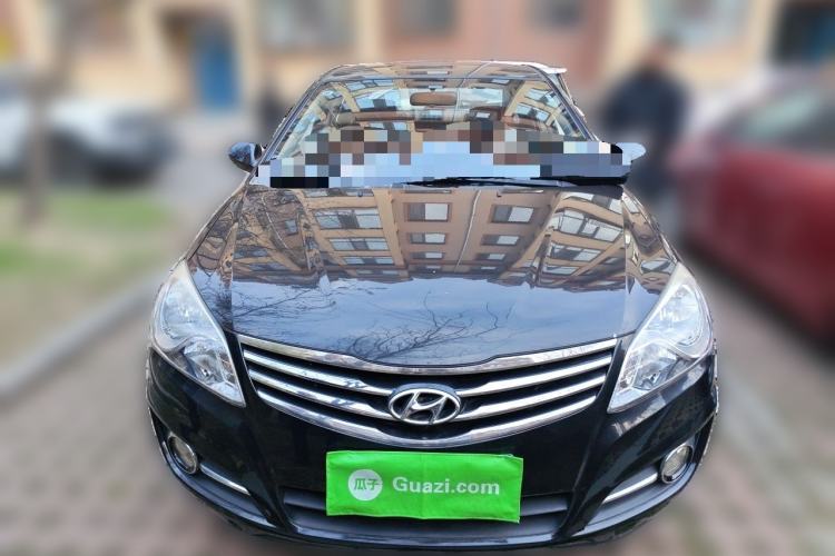 Used Hyundai Celesta 2011 1.6L Manual Comfort Edition Front