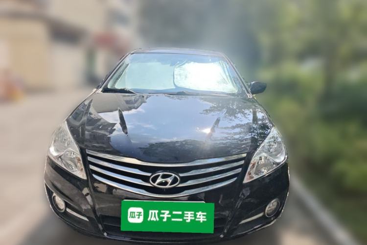 Used Hyundai Celesta 2011 1.6L Manual Comfort Edition Front