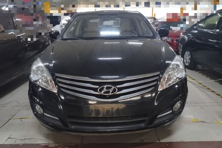 Used Hyundai Celesta 2011 1.6L Manual Comfort Edition Front