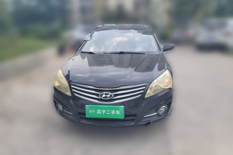 Used Hyundai Celesta 2011 1.6L Manual Comfort Edition Front