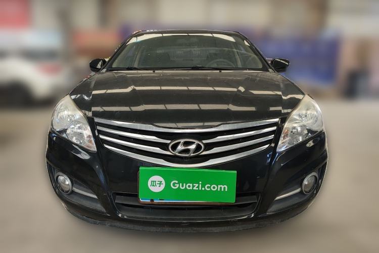 Used Hyundai Celesta 2011 1.6L Manual Comfort Edition Front