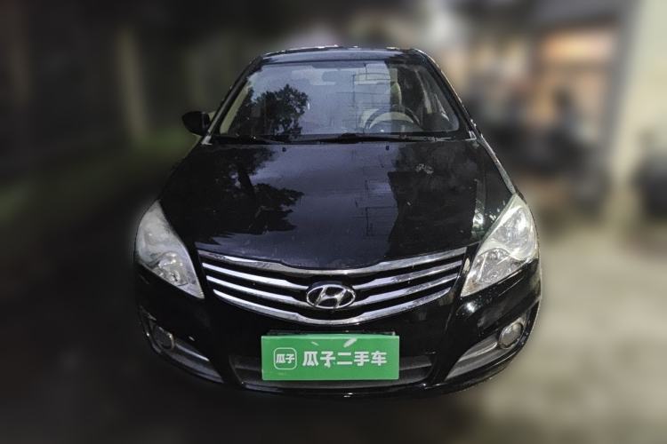 Used Hyundai Celesta 2011 1.6L Automatic Top-Tier Version Front