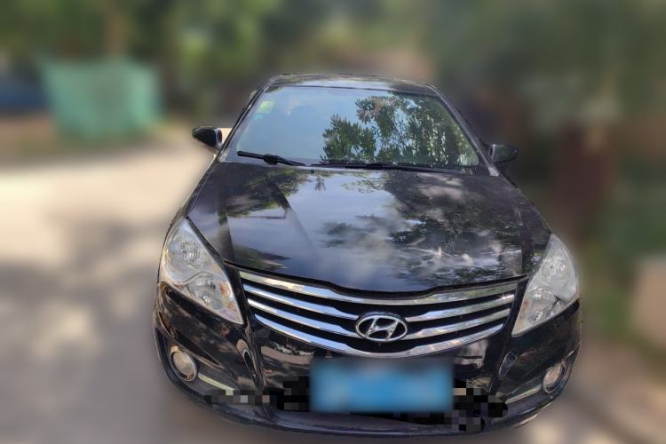 Used Hyundai Celesta 2011 1.6L Manual Comfort Edition Front