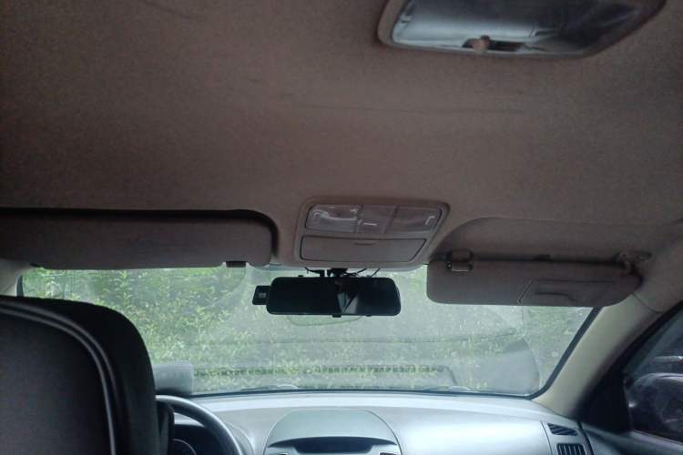 Used Hyundai Celesta 2011 1.6L Manual Comfort Edition Headliner