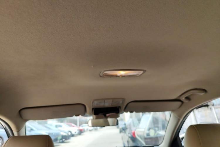 Used Hyundai Celesta 2011 1.6L Manual Comfort Edition Headliner
