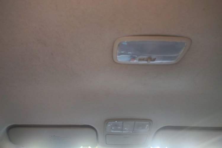 Used Hyundai Celesta 2011 1.6L Manual Comfort Edition Headliner