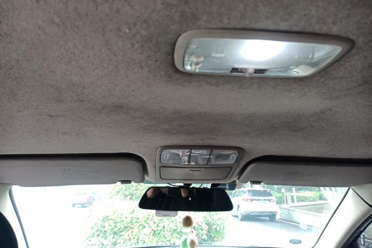 Used Hyundai Celesta 2011 1.6L Manual Comfort Edition Headliner