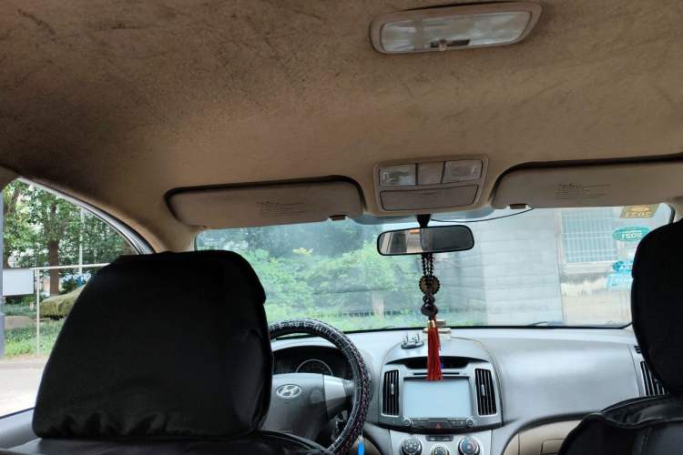 Used Hyundai Celesta 2011 1.6L Manual Comfort Edition Headliner