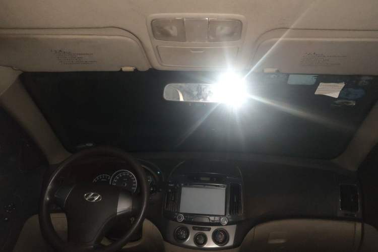 Used Hyundai Celesta 2011 1.6L Automatic Comfort Edition Headliner