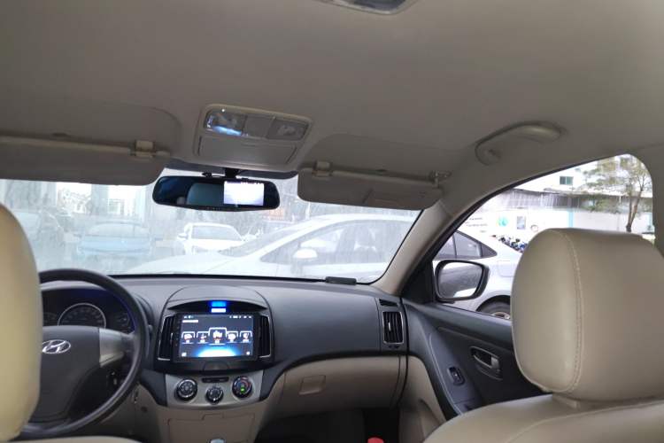 Used Hyundai Celesta 2011 1.6L Manual Comfort Edition Headliner