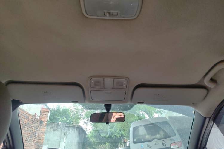 Used Hyundai Celesta 2011 1.6L Manual Comfort Edition Headliner
