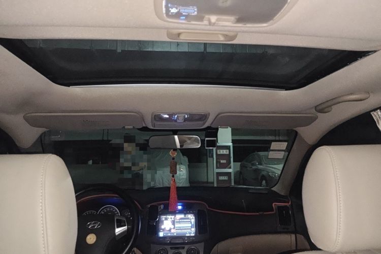 Used Hyundai Celesta 2011 1.6L Manual Luxury Model Headliner