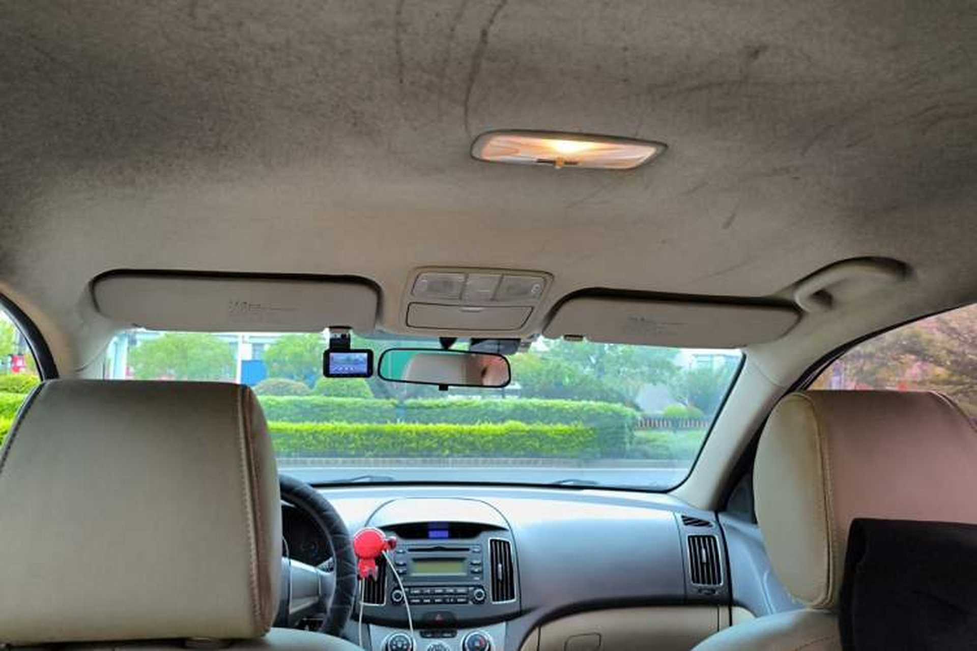 Used Hyundai Celesta 2011 1.6L Manual Comfort Edition Headliner