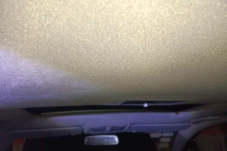 Used Hyundai Celesta 2011 1.6L Manual Luxury Model Headliner