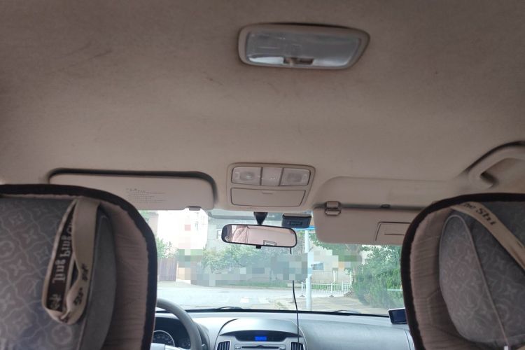 Used Hyundai Celesta 2011 1.6L Manual Comfort Edition Headliner