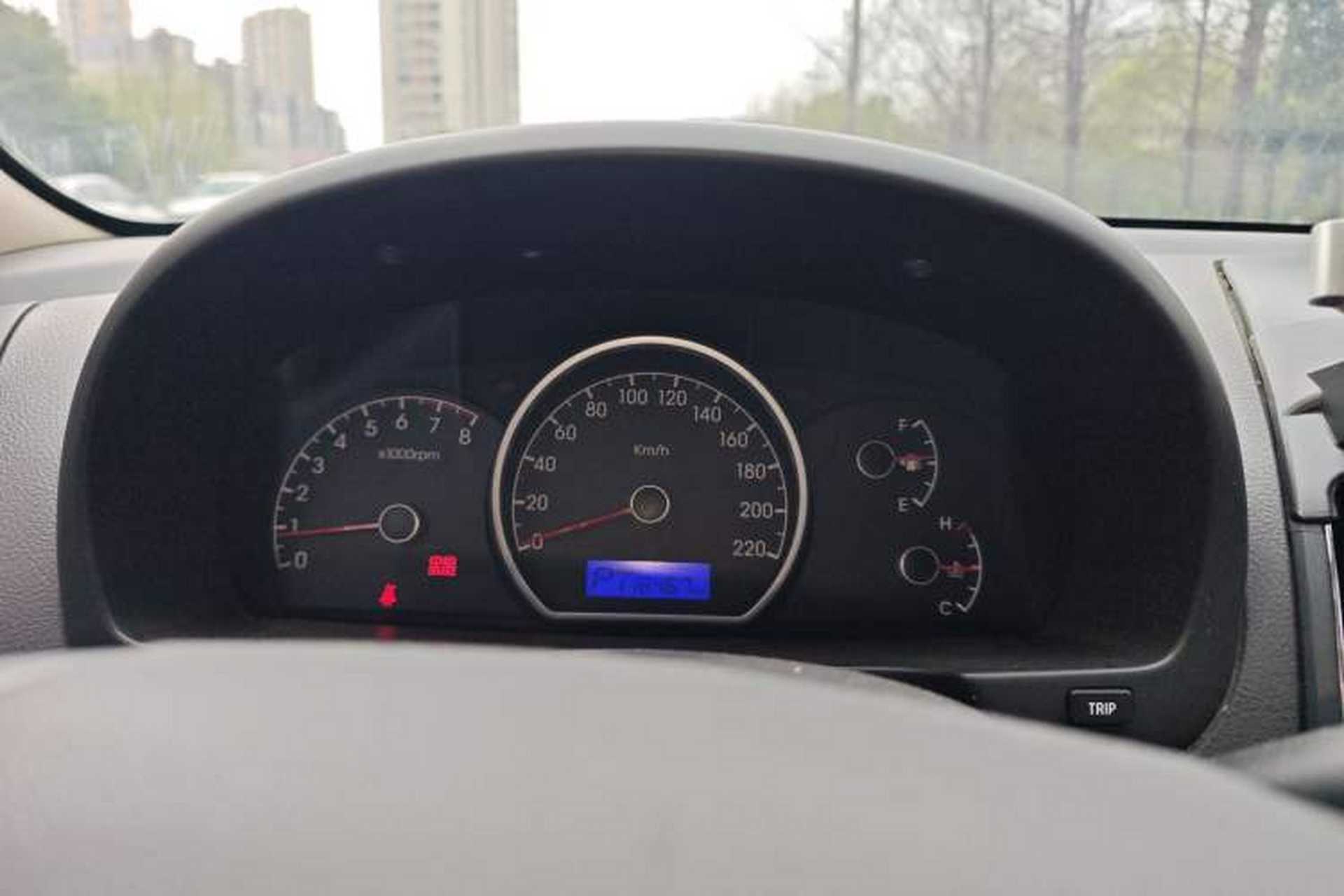 Used Hyundai Celesta 2011 1.6L Automatic Comfort Edition Instrument Cluster