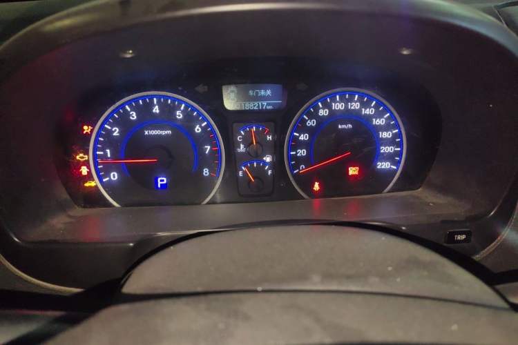 Used Hyundai Celesta 2011 1.6L Automatic Luxury Version Instrument Cluster