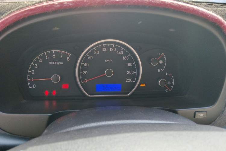 Used Hyundai Celesta 2011 1.6L Manual Comfort Edition Instrument Cluster