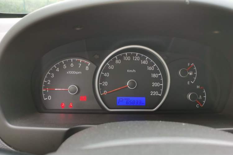 Used Hyundai Celesta 2011 1.6L Automatic Comfort Edition Instrument Cluster