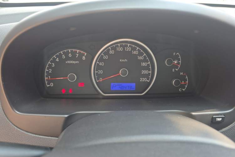 Used Hyundai Celesta 2011 1.6L Automatic Comfort Edition Instrument Cluster