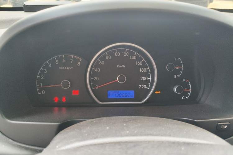 Used Hyundai Celesta 2011 1.6L Automatic Comfort Edition Instrument Cluster