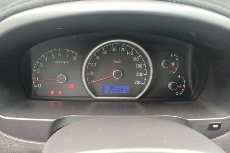 Used Hyundai Celesta 2011 1.6L Manual Comfort Edition Instrument Cluster