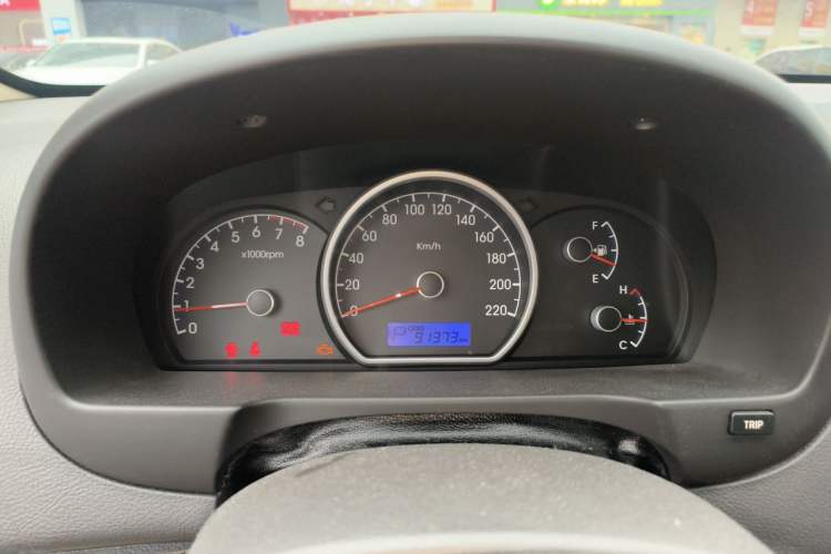 Used Hyundai Celesta 2011 1.6L Automatic Comfort Edition Instrument Cluster
