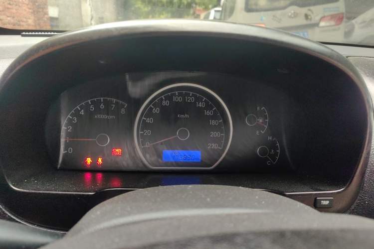Used Hyundai Celesta 2011 1.6L Manual Comfort Edition Instrument Cluster