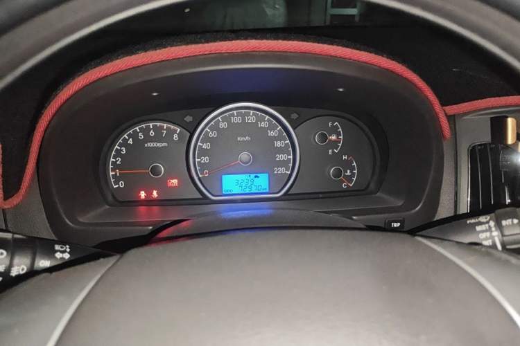 Used Hyundai Celesta 2011 1.6L Manual Luxury Model Instrument Cluster