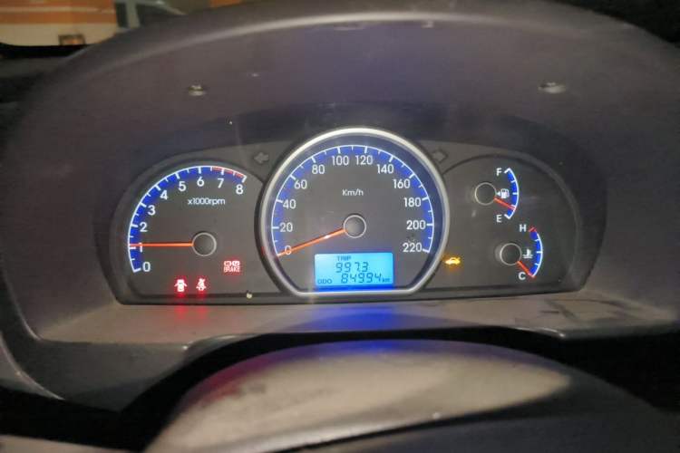 Used Hyundai Celesta 2011 1.6L Manual Luxury Model Instrument Cluster