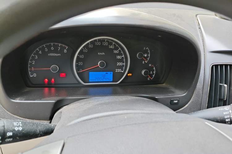 Used Hyundai Celesta 2011 1.6L Manual Luxury Model Instrument Cluster