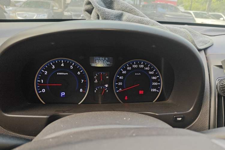 Used Hyundai Celesta 2011 1.6L Automatic Top-Tier Version Instrument Cluster
