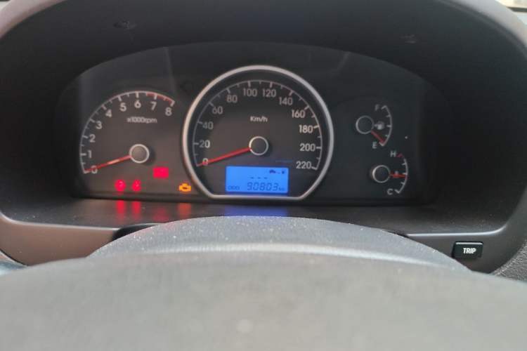 Used Hyundai Celesta 2011 1.6L Manual Luxury Model Instrument Cluster