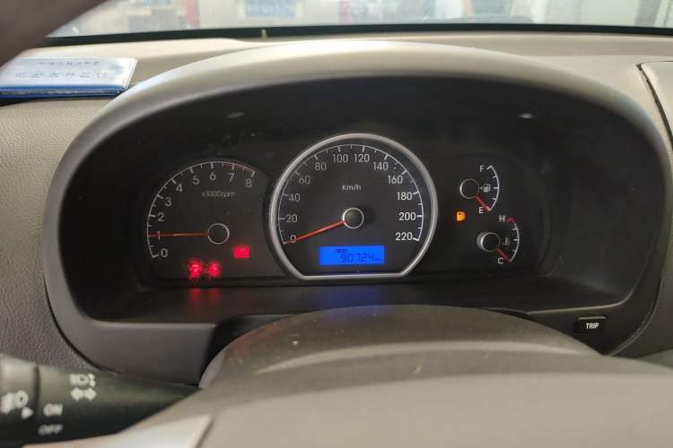 Used Hyundai Celesta 2011 1.6L Manual Comfort Edition Instrument Cluster