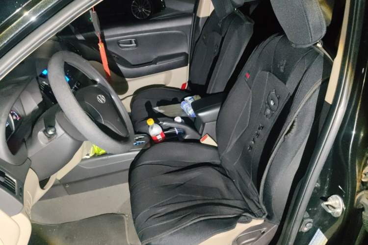 Used Hyundai Celesta 2011 1.6L Automatic Comfort Edition Left Front Seat