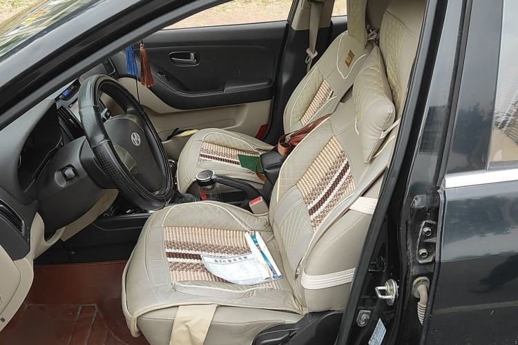Used Hyundai Celesta 2011 1.6L Manual Comfort Edition Left Front Seat
